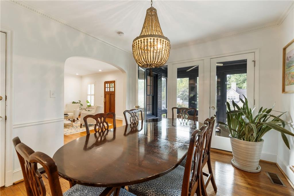 814 Highland Terrace NE