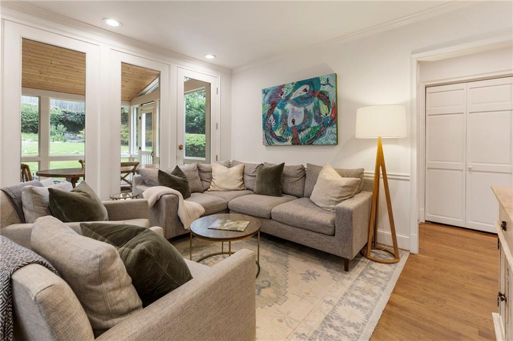 814 Highland Terrace NE