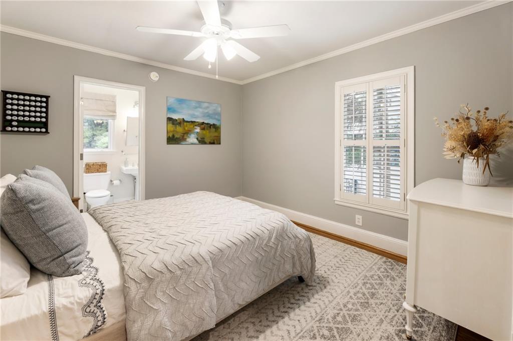 814 Highland Terrace NE