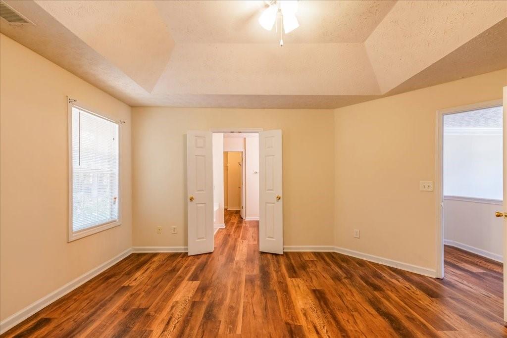 9072 Jimmy Lee Circle