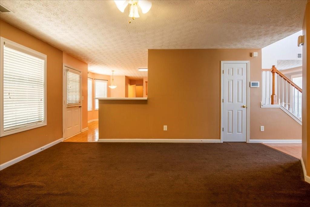 9072 Jimmy Lee Circle