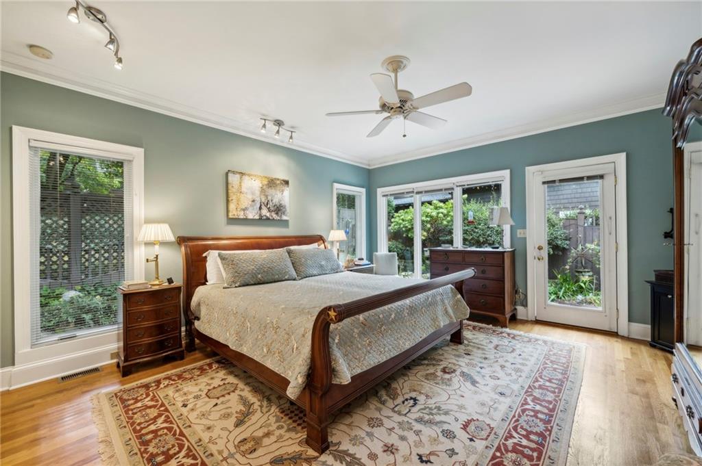 35 Demorest Avenue NE