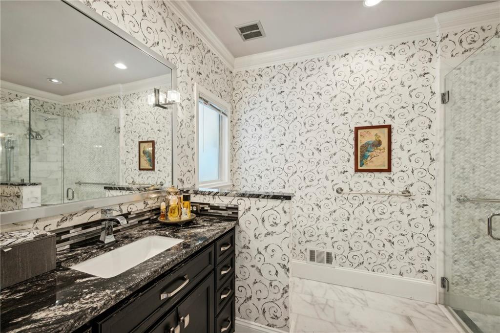 35 Demorest Avenue NE