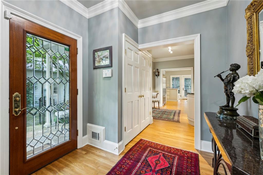 35 Demorest Avenue NE