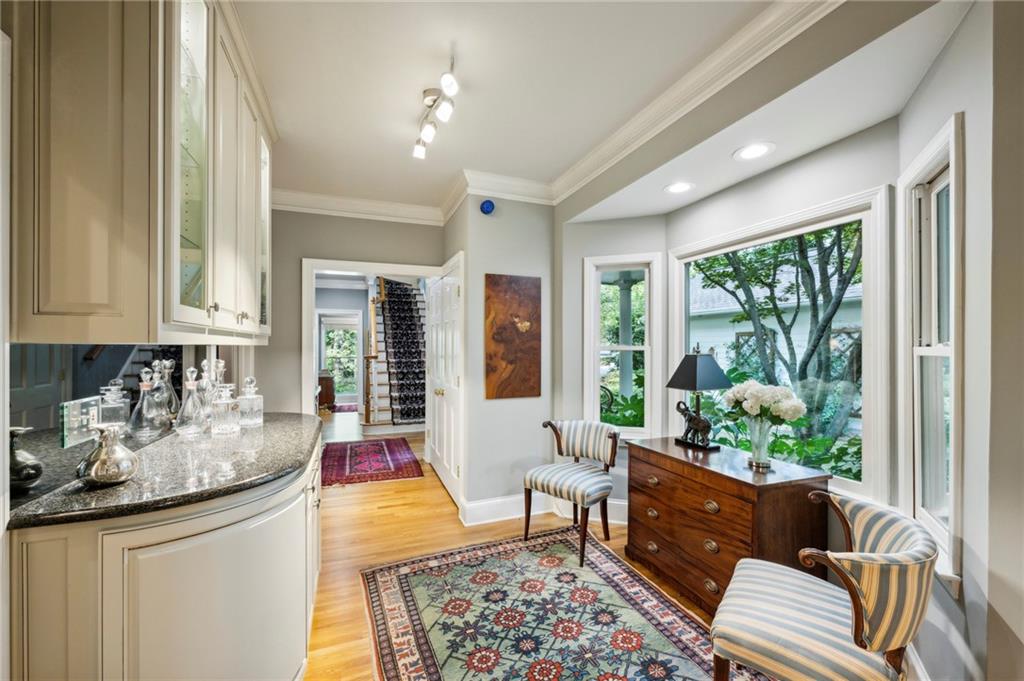 35 Demorest Avenue NE