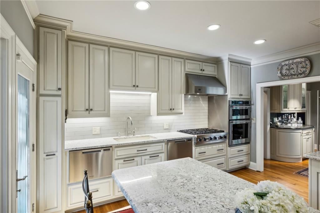 35 Demorest Avenue NE