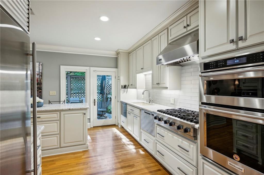 35 Demorest Avenue NE