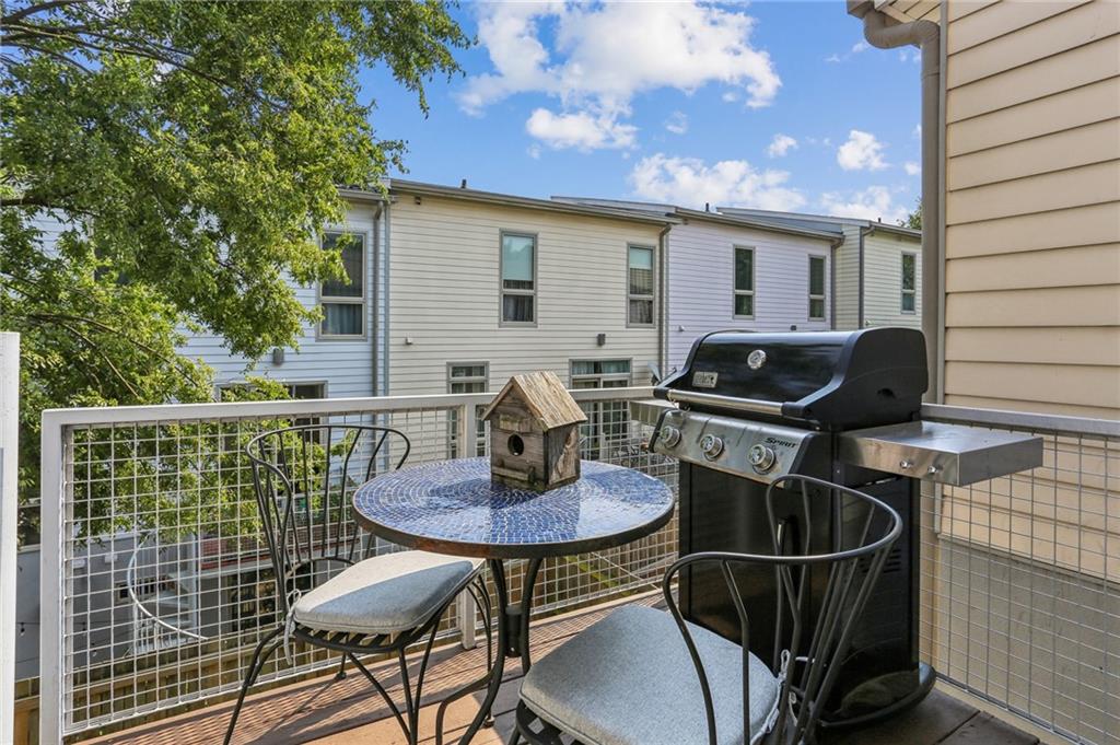 1295 Noguchi Mews NW