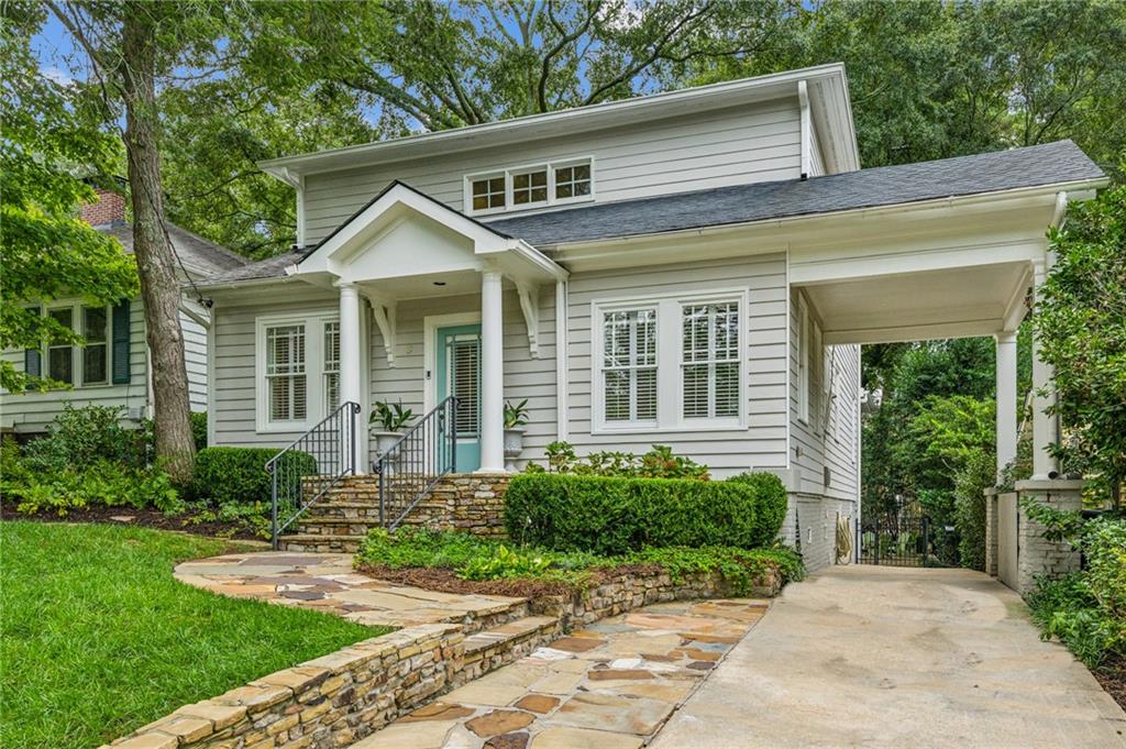9 Roanoke Avenue NE