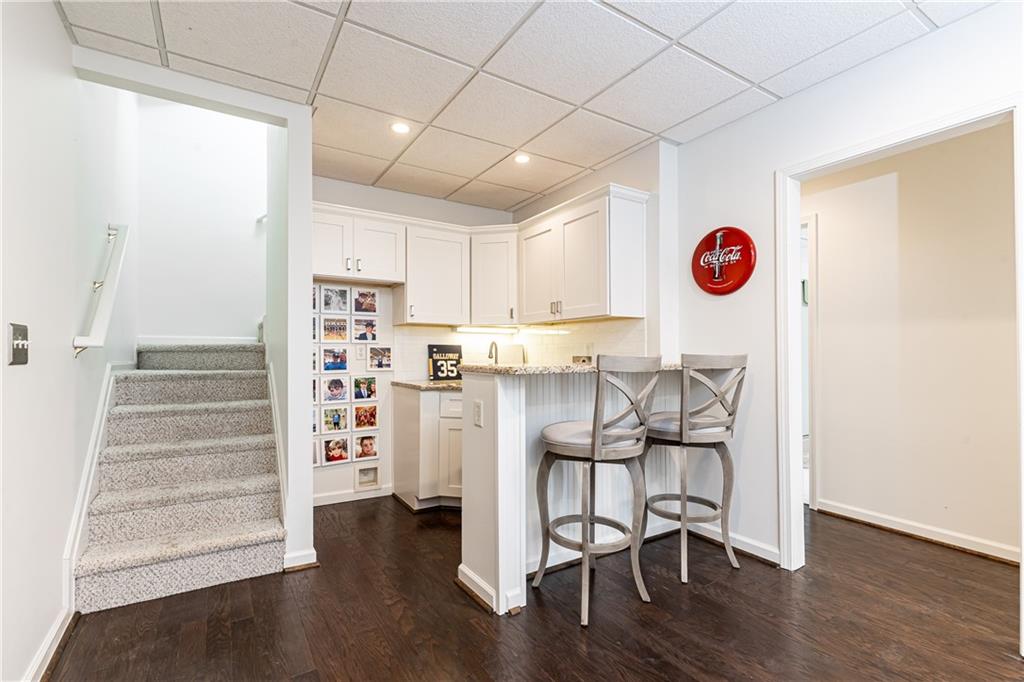 3766 N Stratford Road NE