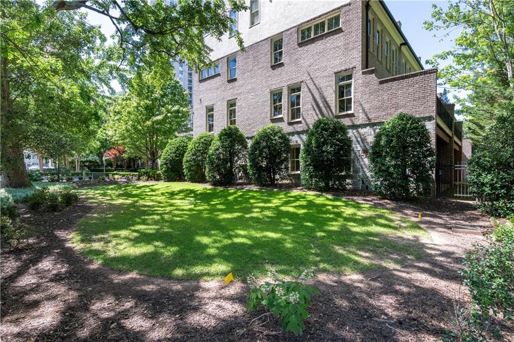 58 Sheridan Drive NE Unit 28