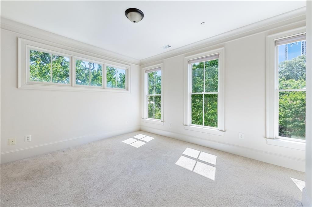 58 Sheridan Drive NE Unit 28