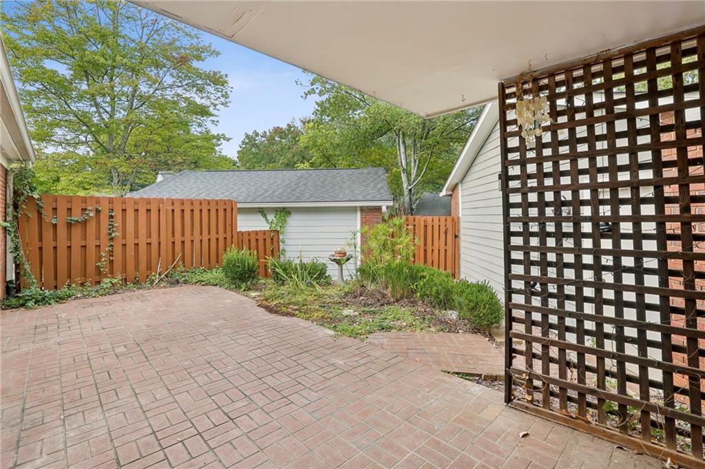 803 Dunwoody Chace