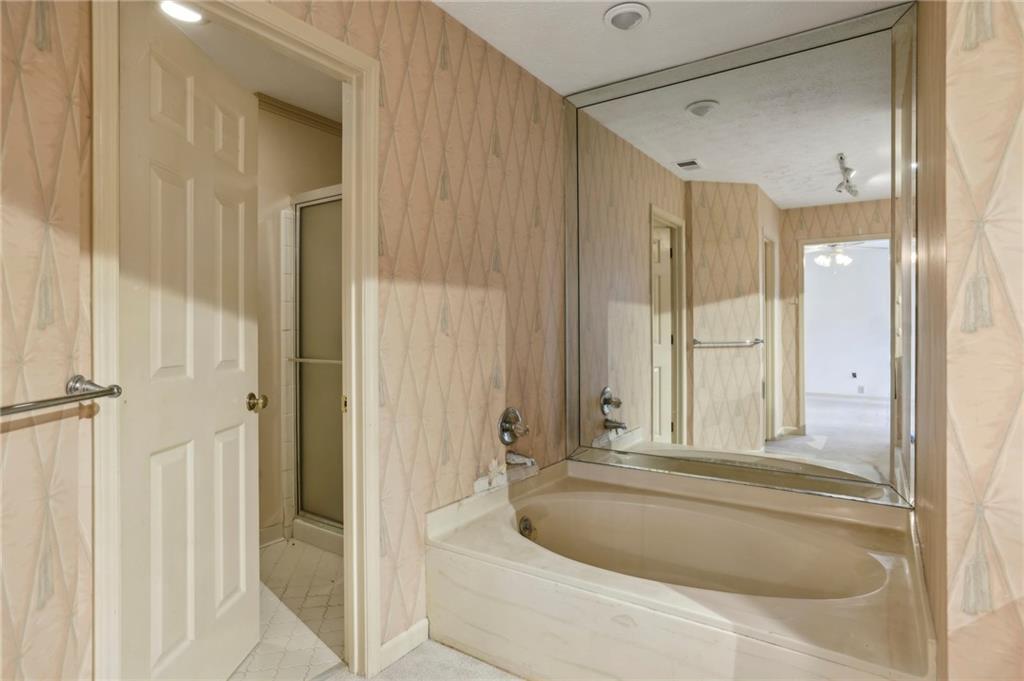 803 Dunwoody Chace