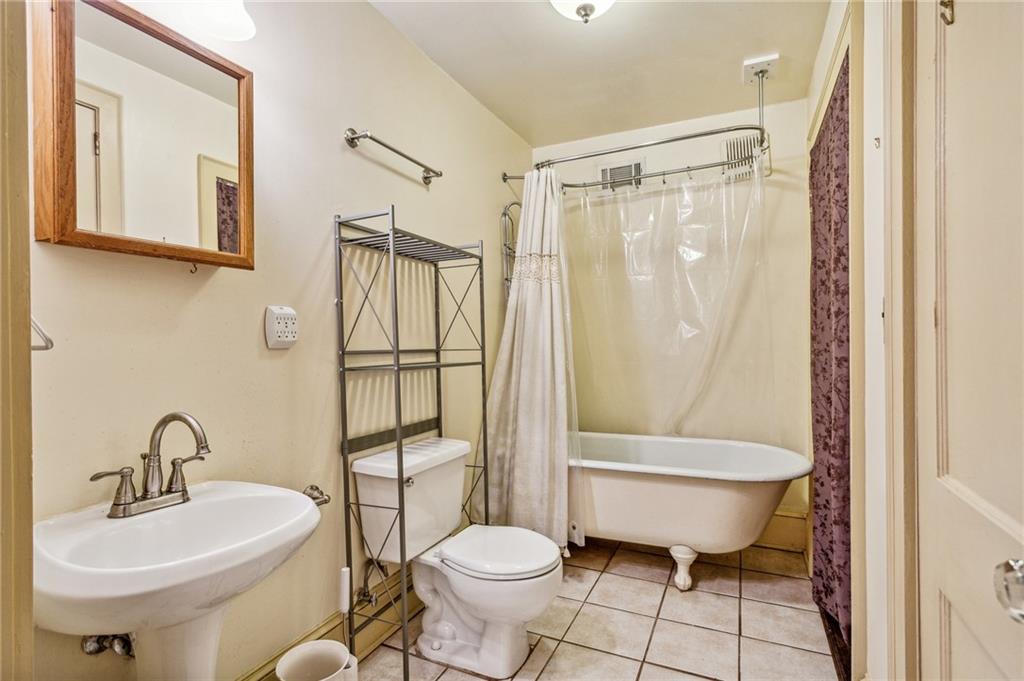 1151 Rosedale Drive NE