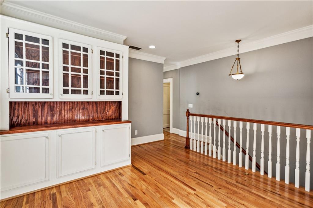 1151 Rosedale Drive NE