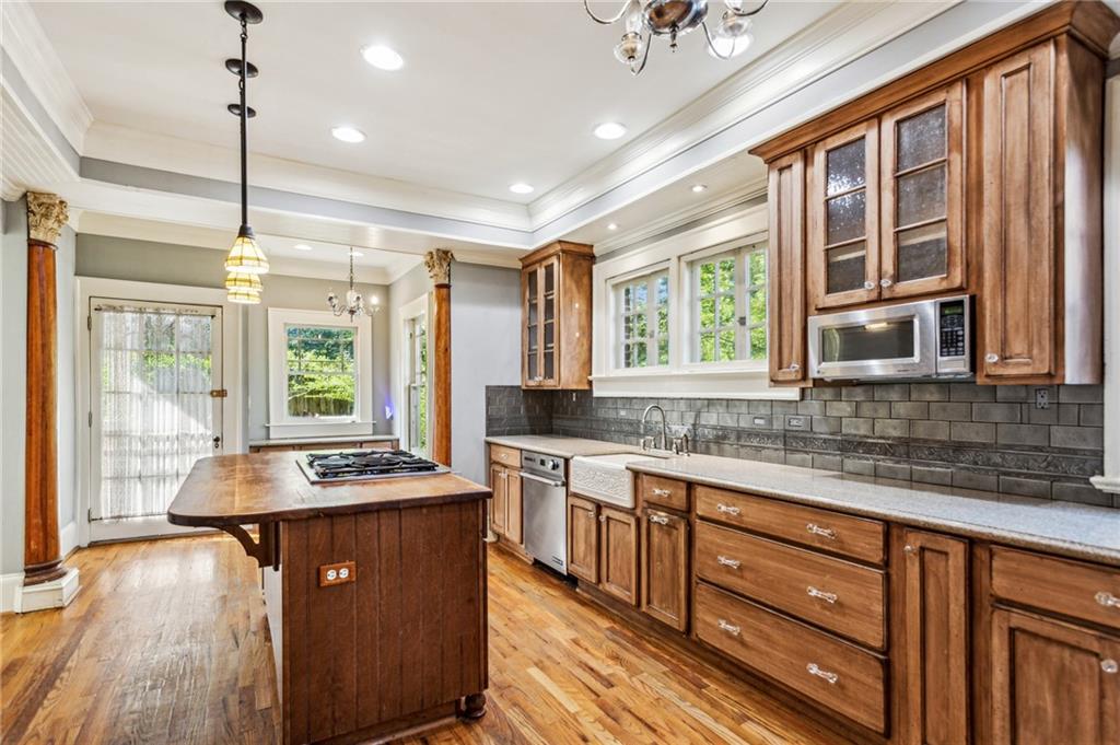 1151 Rosedale Drive NE