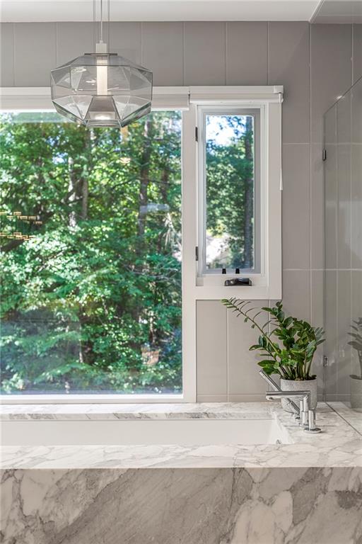 1355 Wesley Parkway NW