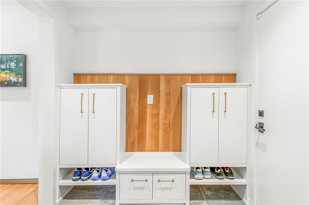 1355 Wesley Parkway NW