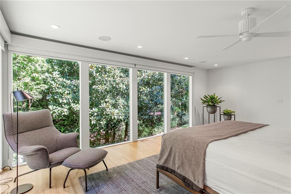 1355 Wesley Parkway NW