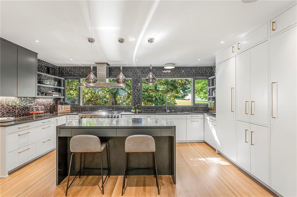 1355 Wesley Parkway NW