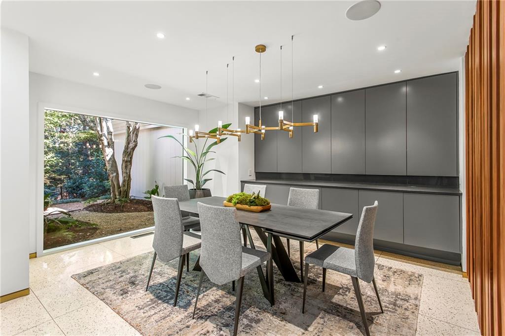 1355 Wesley Parkway NW