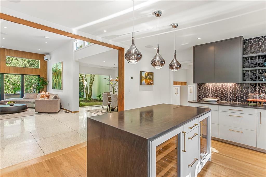 1355 Wesley Parkway NW