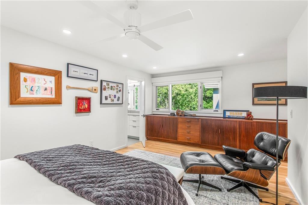 1355 Wesley Parkway NW