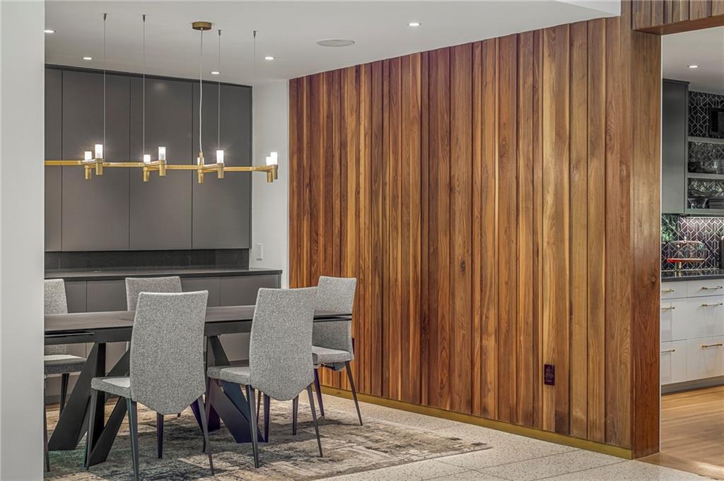 1355 Wesley Parkway NW