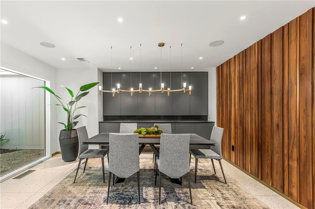 1355 Wesley Parkway NW