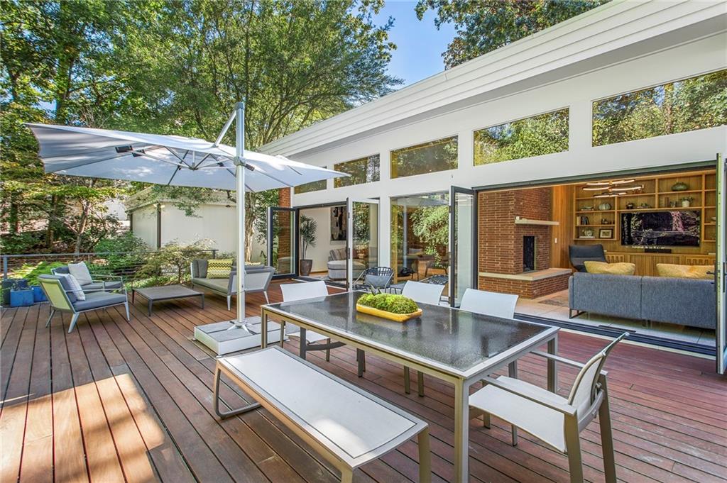 1355 Wesley Parkway NW