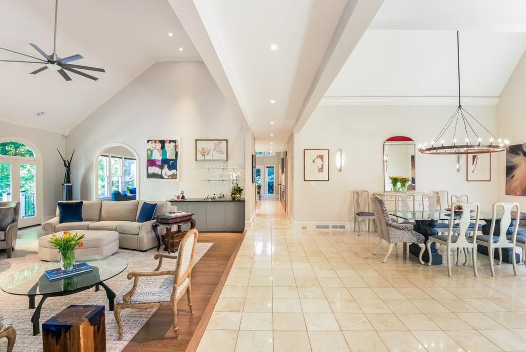 825 Marseilles Drive