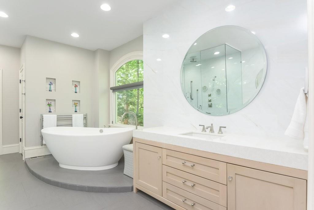 825 Marseilles Drive