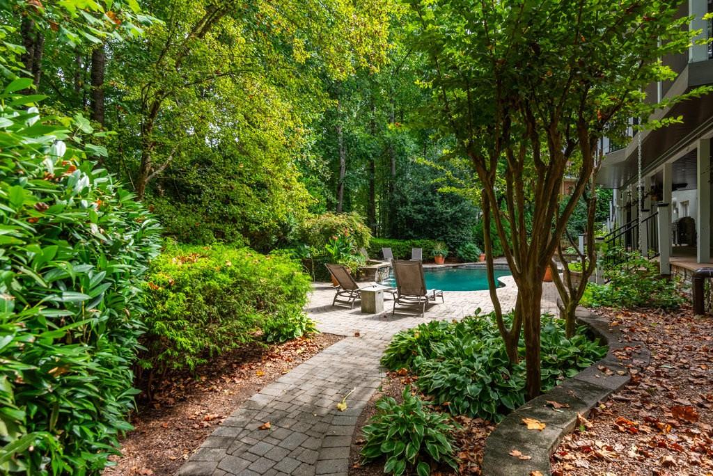 825 Marseilles Drive