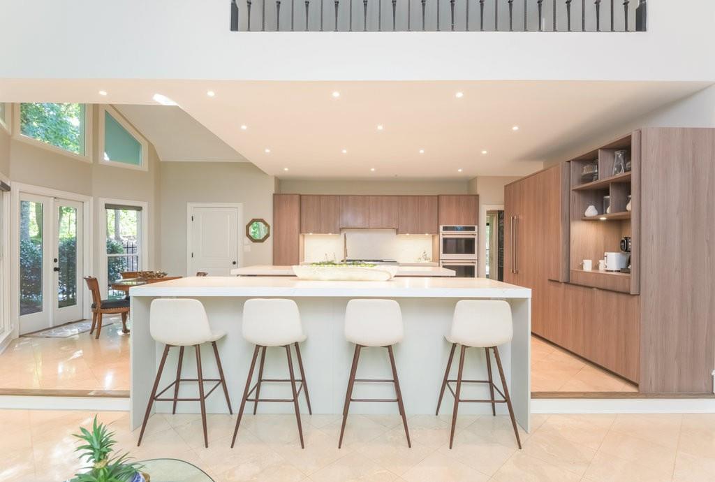 825 Marseilles Drive