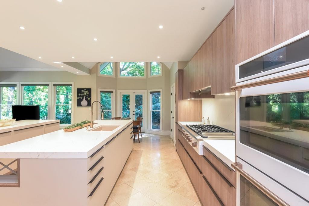 825 Marseilles Drive