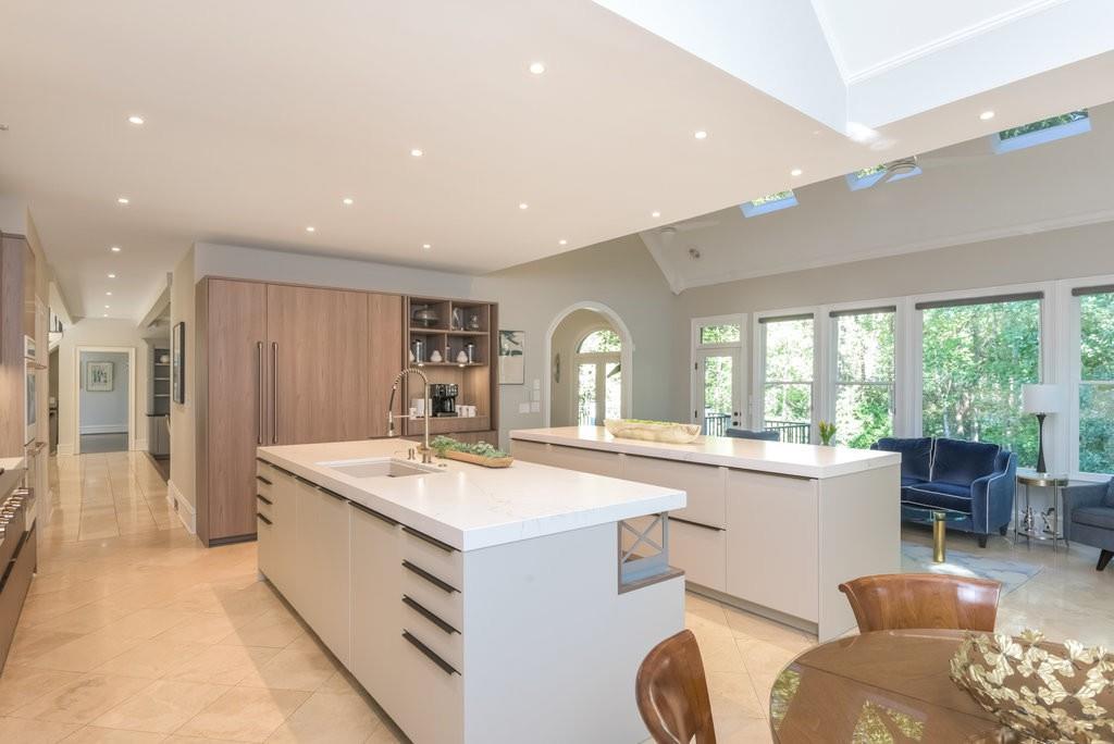 825 Marseilles Drive