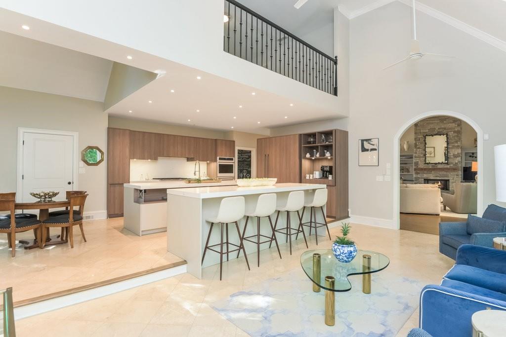 825 Marseilles Drive