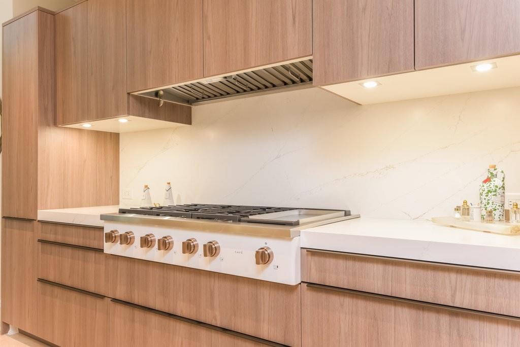 825 Marseilles Drive