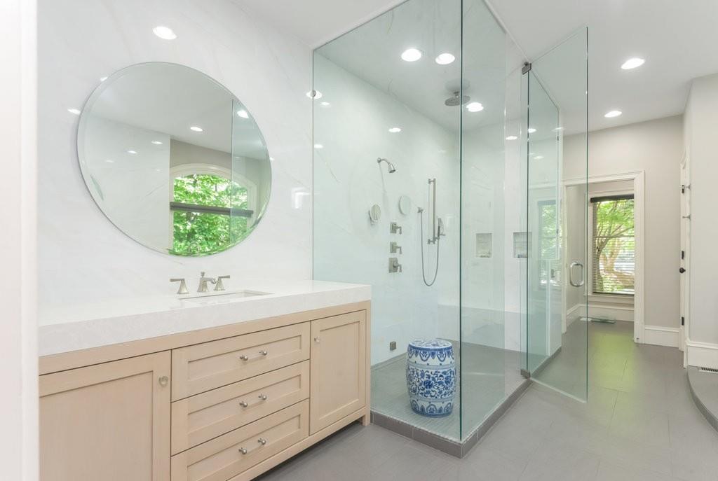 825 Marseilles Drive