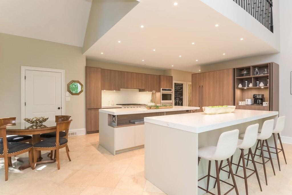 825 Marseilles Drive