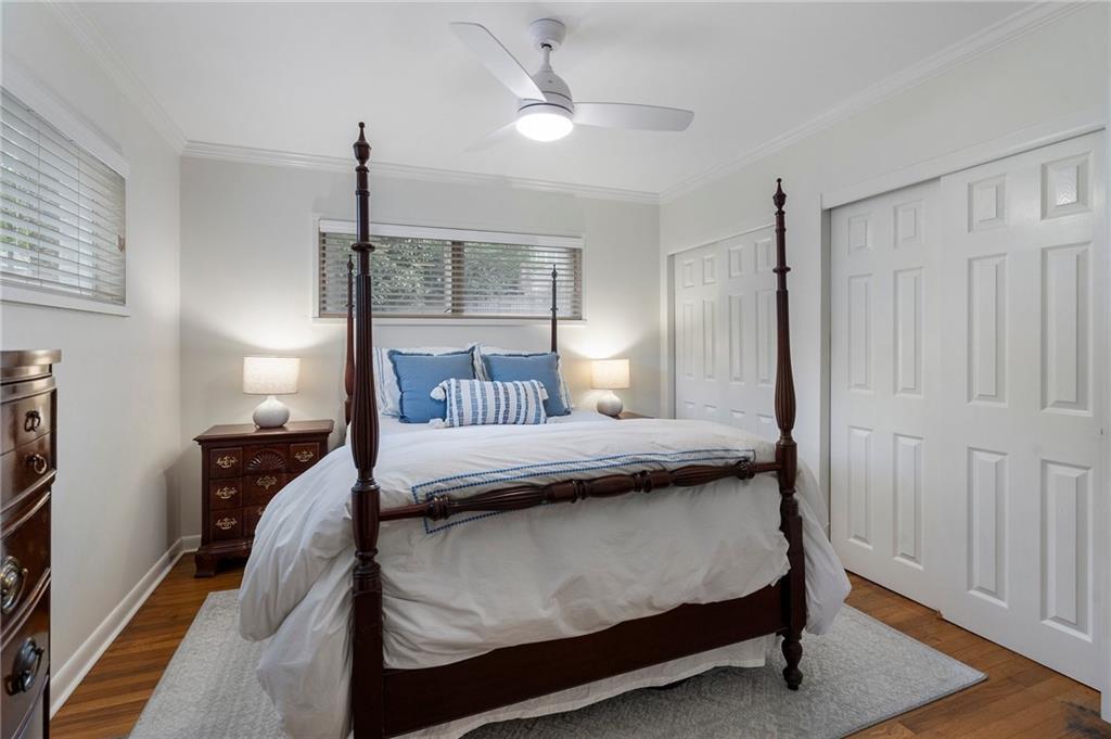 2876 Cravenridge Drive NE