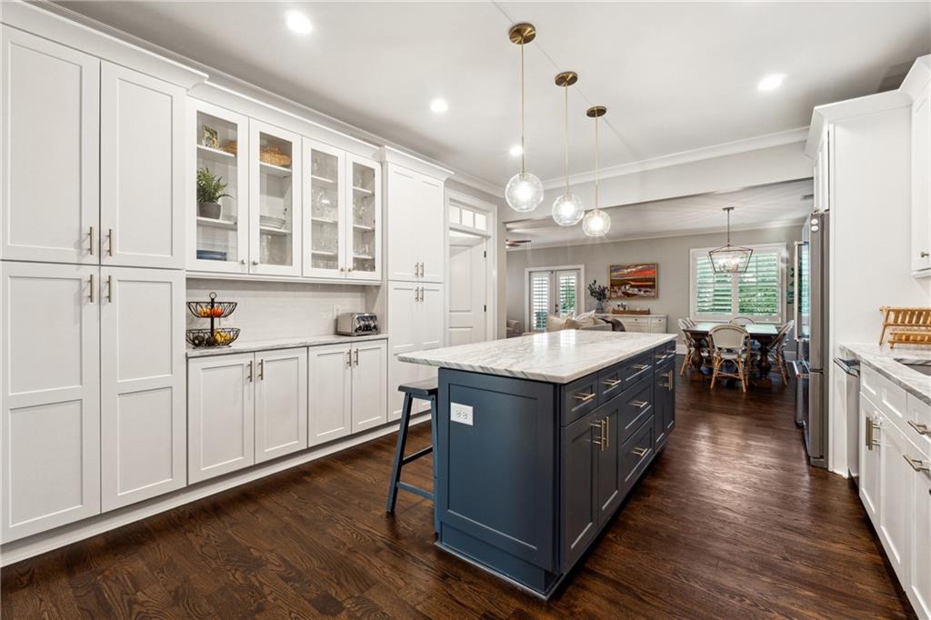 2108 Mckinley Road NW