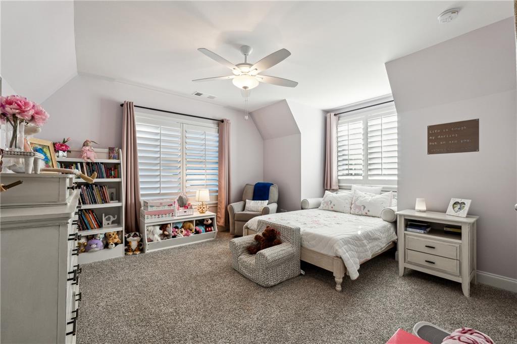 2108 Mckinley Road NW