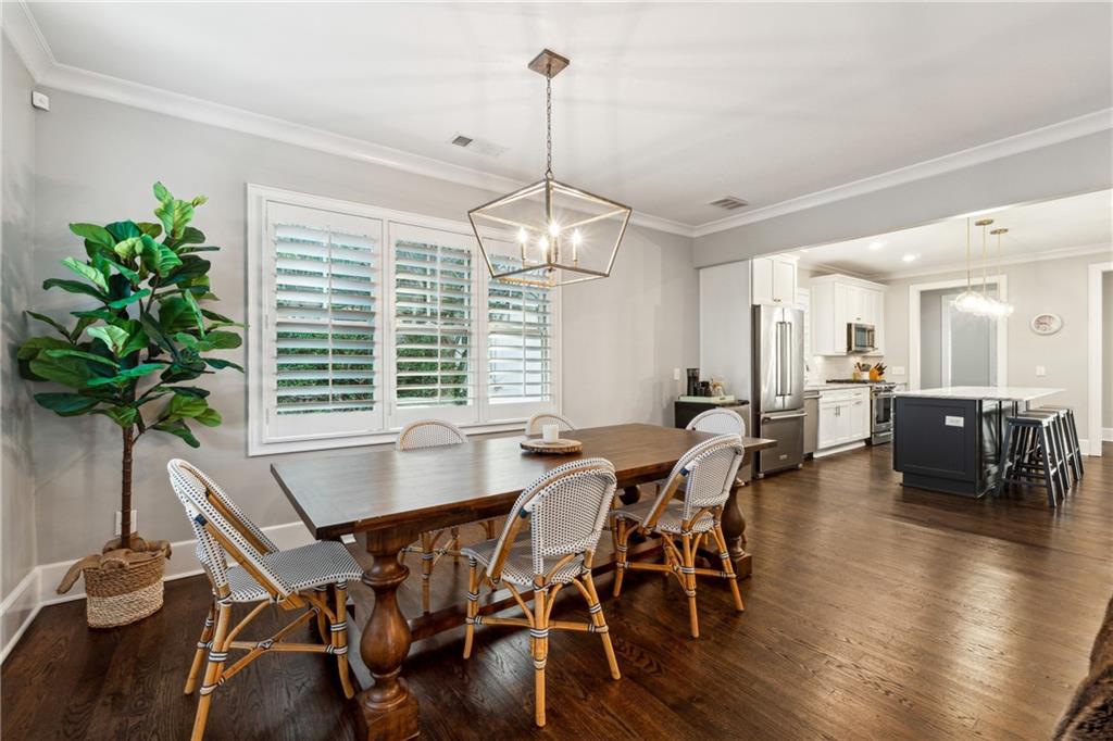 2108 Mckinley Road NW