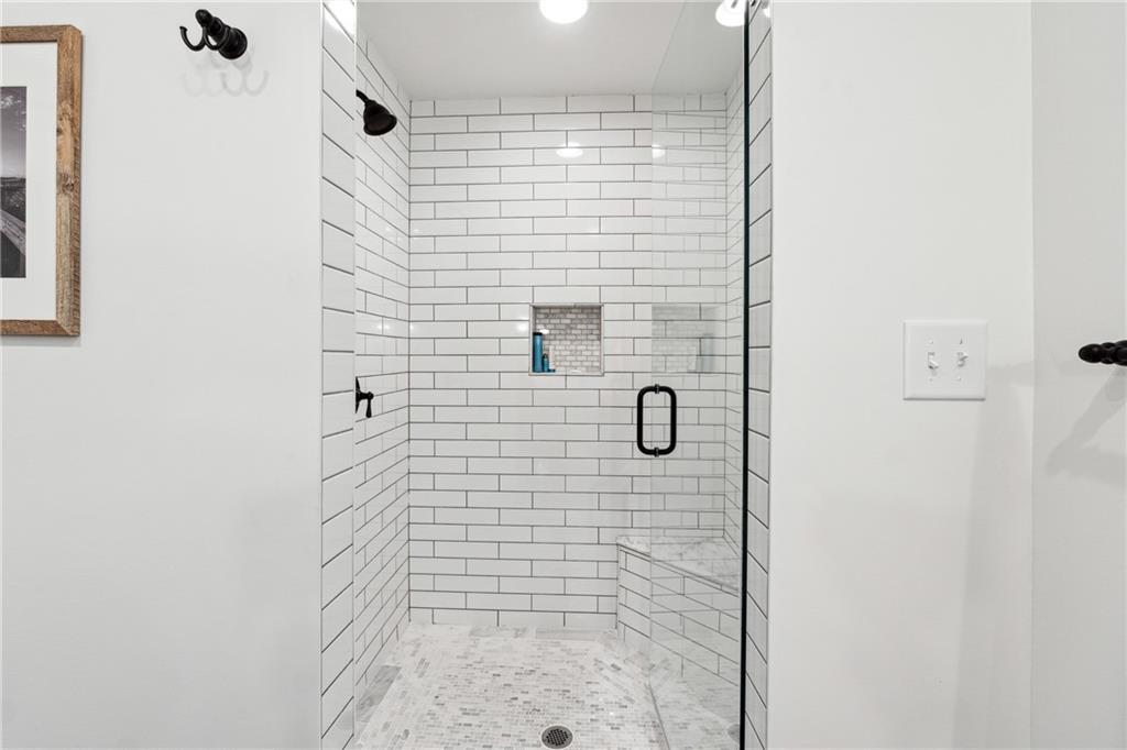 2108 Mckinley Road NW