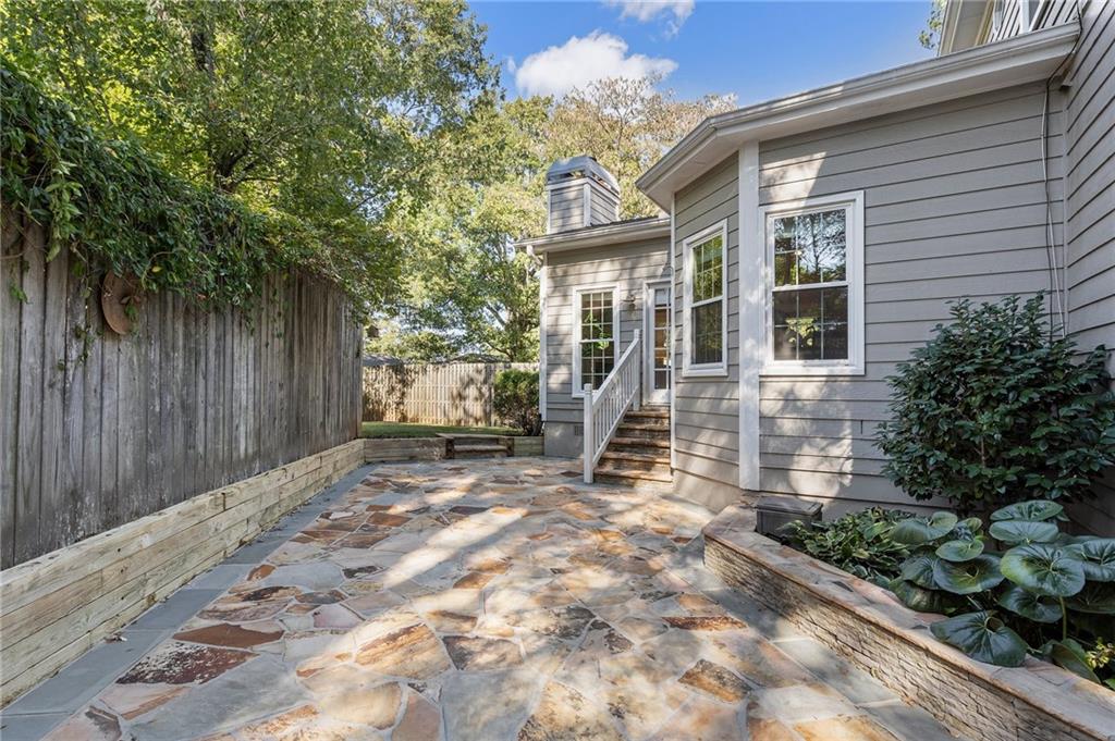 201 Nelson Ferry Road