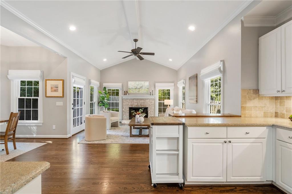 201 Nelson Ferry Road