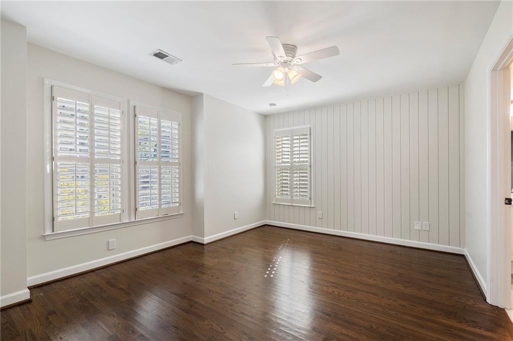 201 Nelson Ferry Road