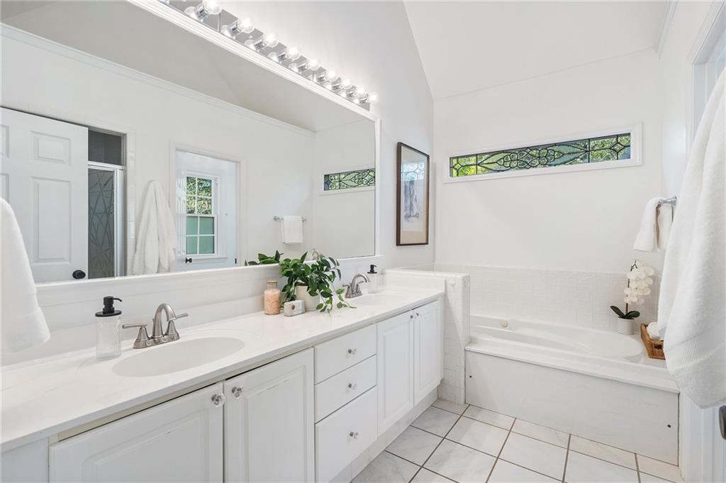 201 Nelson Ferry Road